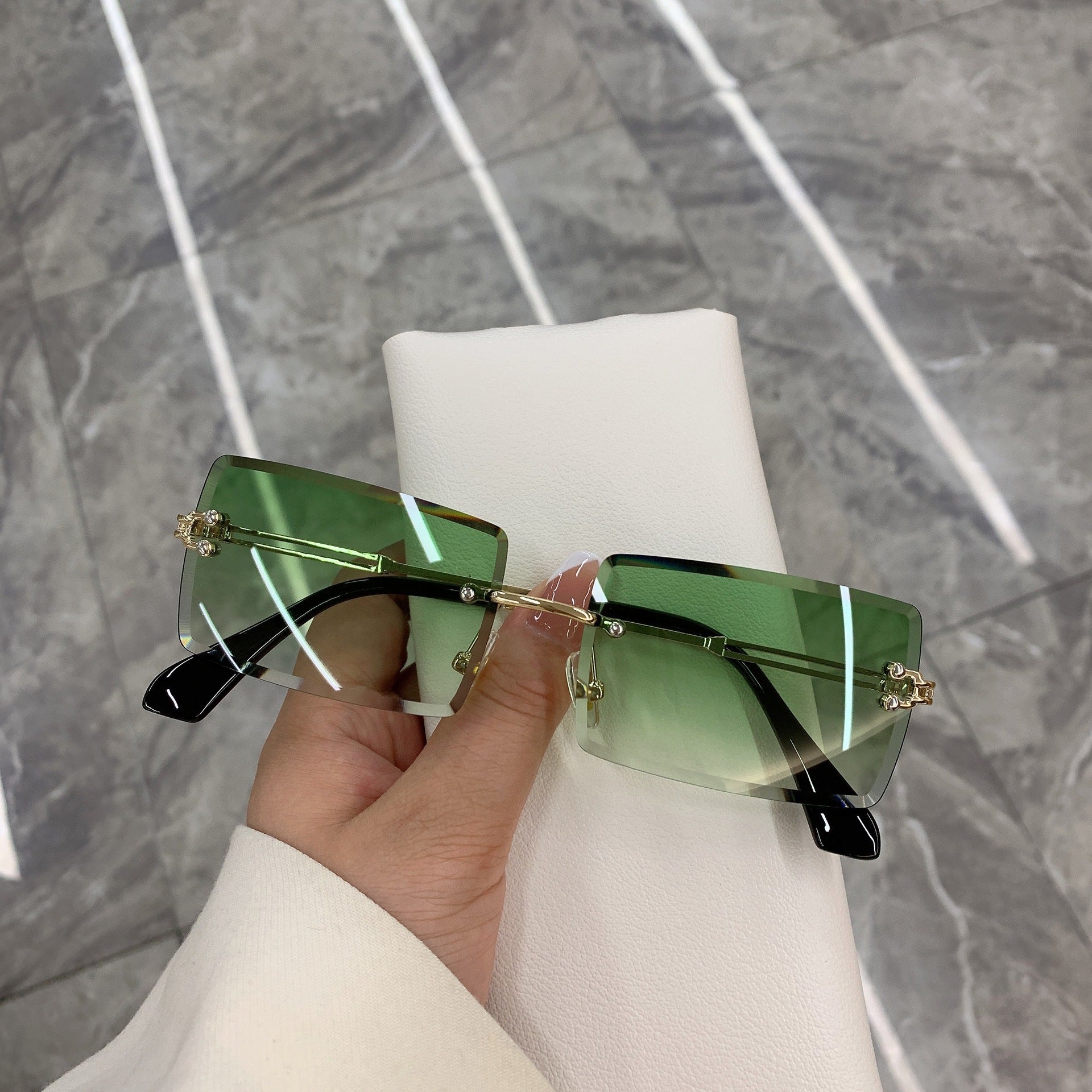 Women's Rimless Transparent Fashion Light Sunglasses